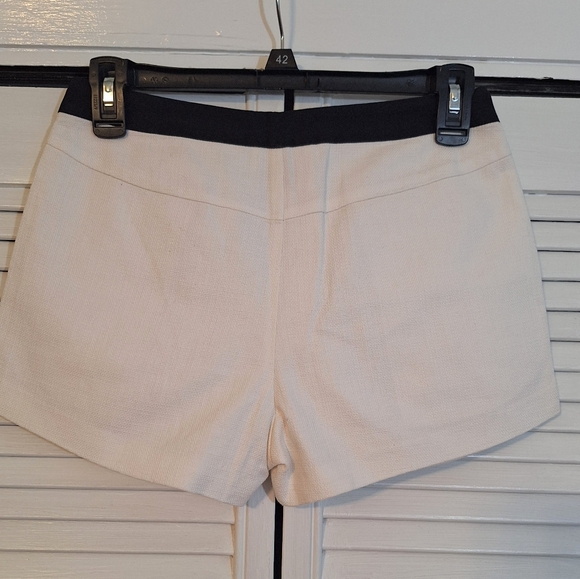 Aryn K white pleated textured cotton Melinda shorts XS *K - Picture 4 of 6